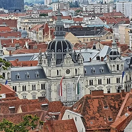 At Park, Luxurioese Mit Terrasse Und Parkplatz Im Herzen Von Apartment Graz