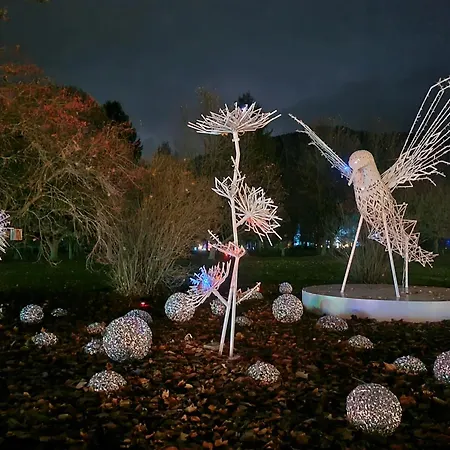 アパート At Park, Luxurioese Mit Terrasse Und Parkplatz Im Herzen Von *