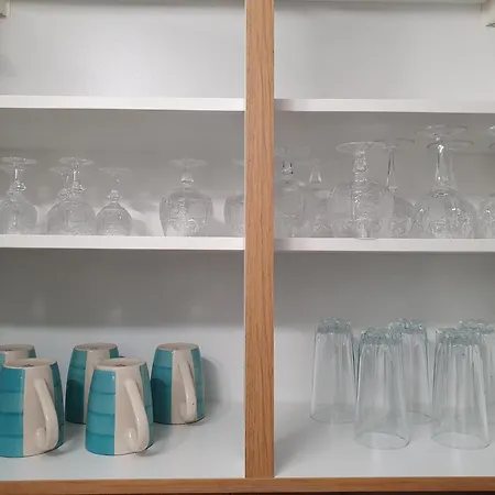 At Park, Luxurioese Mit Terrasse Und Parkplatz Im Herzen Von شقة *