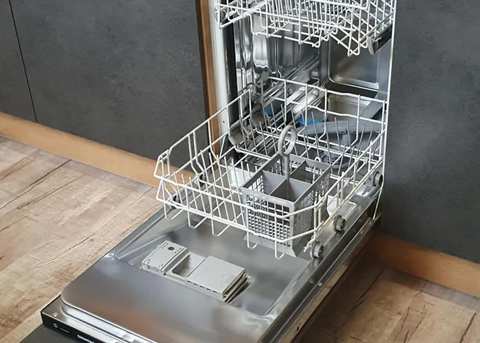 At Park, Luxurioese Mit Terrasse Und Parkplatz Im Herzen Von Апартаменты